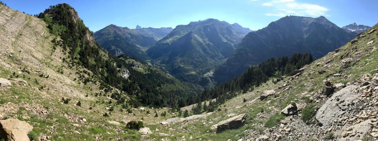 El Refugio De La Ardilla, Apartamento Canfranc-Estacion Buitenkant foto