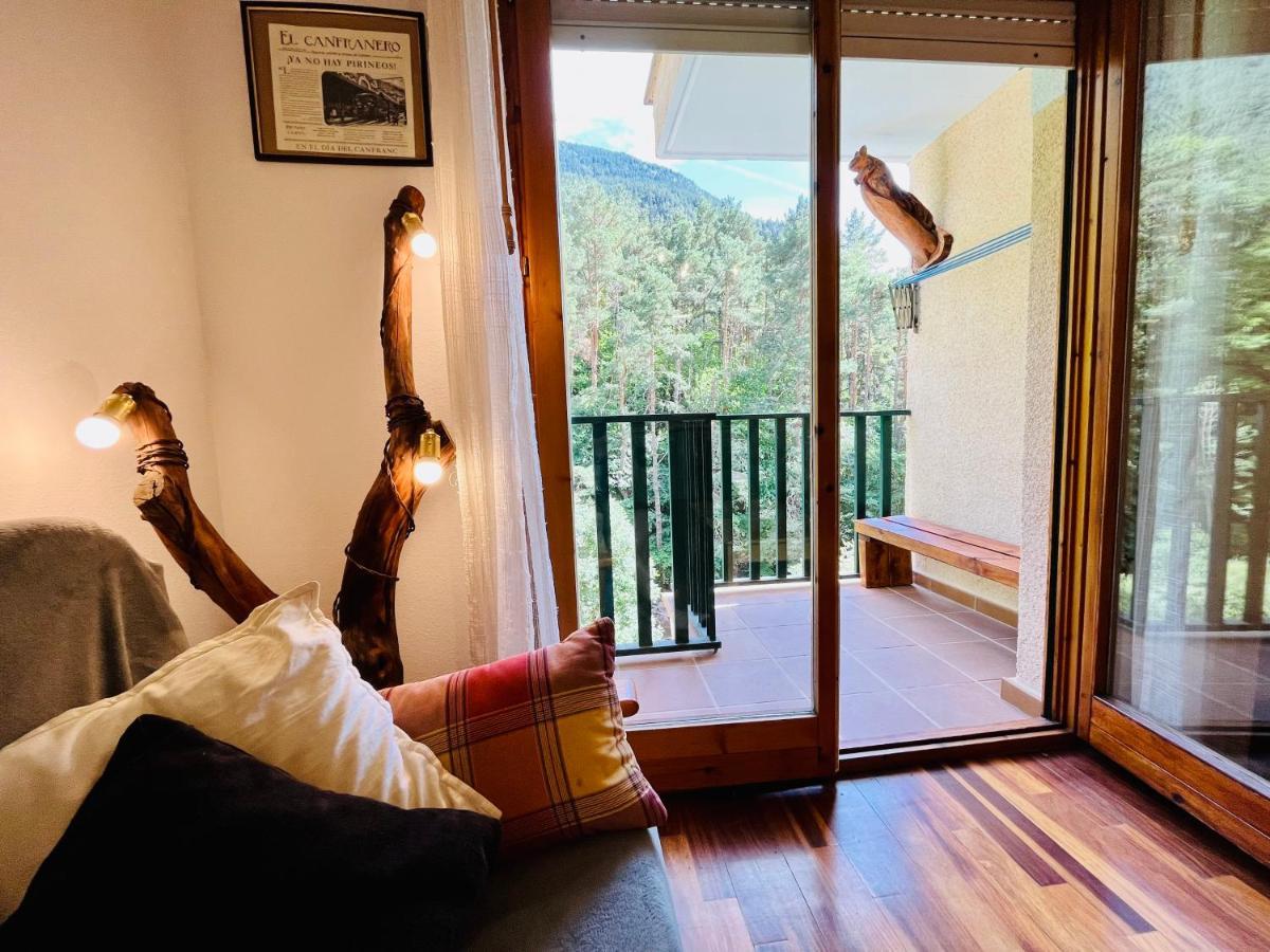 El Refugio De La Ardilla, Apartamento Canfranc-Estacion Buitenkant foto